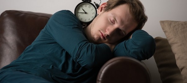 7 males causados por mais de 8 horas de sono