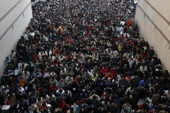 17 imagens chocantes que mostram o assustador número de pessoas na China