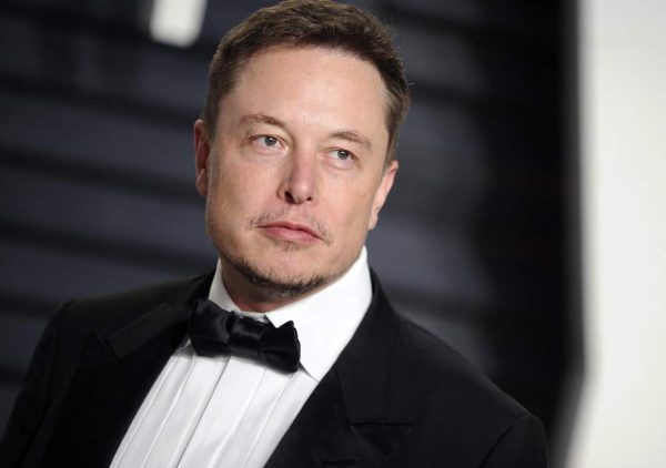elon musk 7 GÊNIOS QUE SÃO SURPREENDENTEMENTE ESTÚPIDOS EM COISAS ESPECIFICAS elon musk