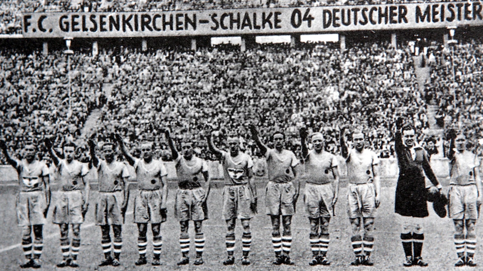 A história do time de futebol que humilhou o time nazista durante a 2° Guerra Mundial
