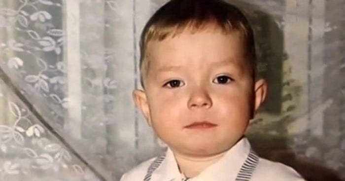 Esse garoto cuidou da mãe com paralisia desde seus 8 anos