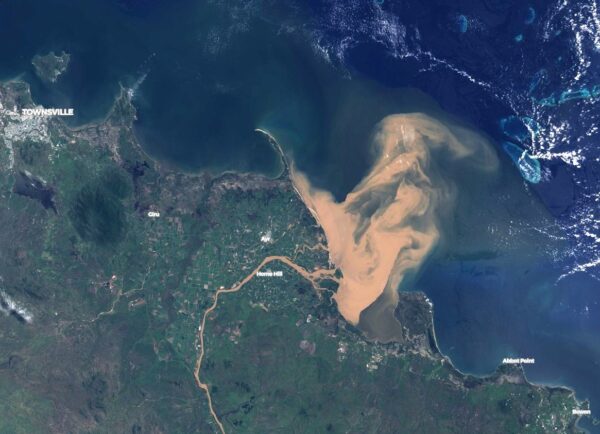 capa 48 Uma barreira de corais foi tão poluída que pode ser vista do espaço capa 48
