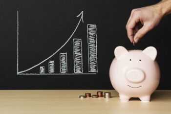 Mulher resolveu seguir dicas da internet e economizou mais de 500 reais em um mês