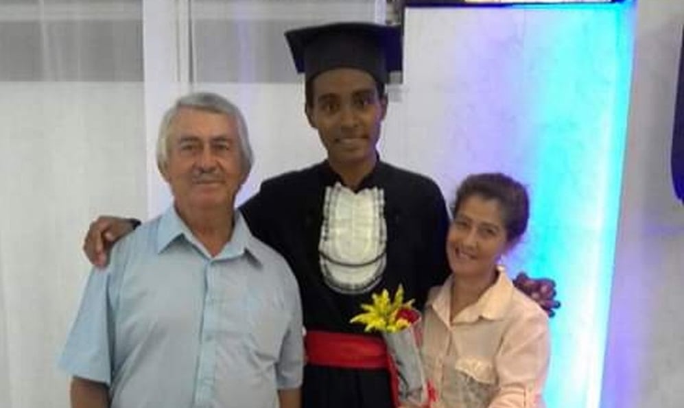 Ele era catador de lixo e hoje faz doutorado no exterior ''pulando'' o mestrado