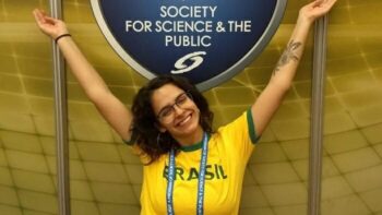 Após ganhar prêmio internacional, brasileira terá seu nome em asteroide