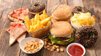 7 alimentos ultraprocessados que estão ligados à mortes prematuras