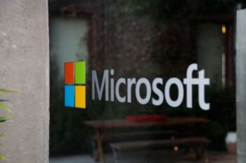 Microsoft testa no Japão jornada de trabalho de 4 dias na semana e produtividade aumenta 40%