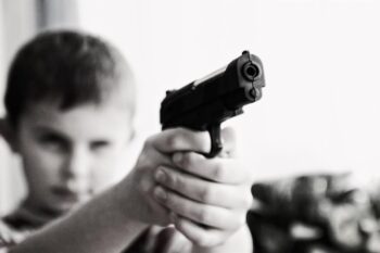 7 maiores atrocidades cometidas por crianças