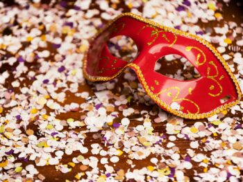 Como eles definem as datas do Carnaval todos os anos?
