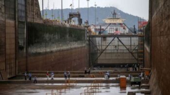 Por que o Canal do Panamá está ficando sem água?