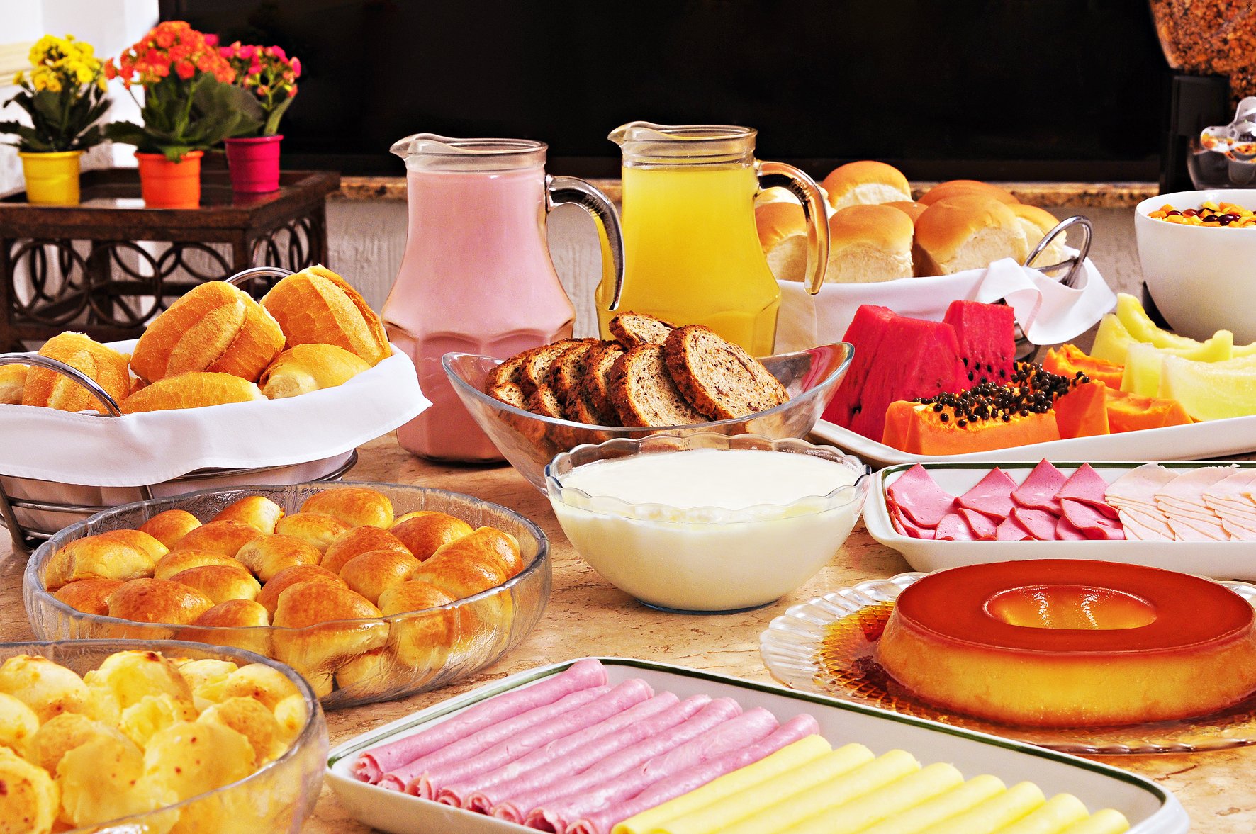 Alimentos que deveríamos evitar comer antes das 10 horas da manhã