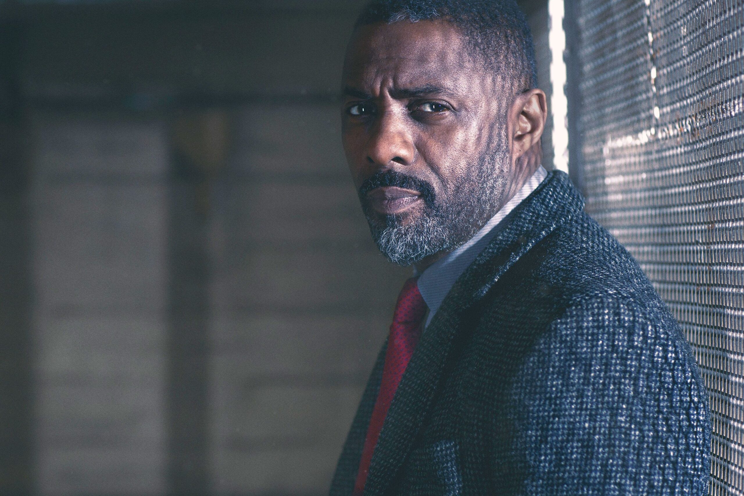 Por que Idris Elba desistiu do papel de James Bond?