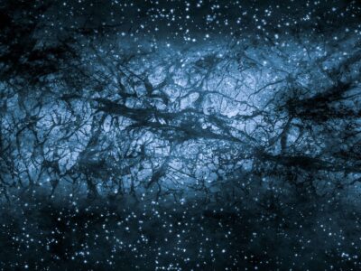 Por que os astrônomos acreditam na matéria escura mesmo nunca tendo visto ela?