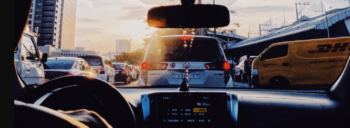 O ‘cheiro de carro novo’ são substâncias cancerígenas e viagens pequenas já podem nos expor