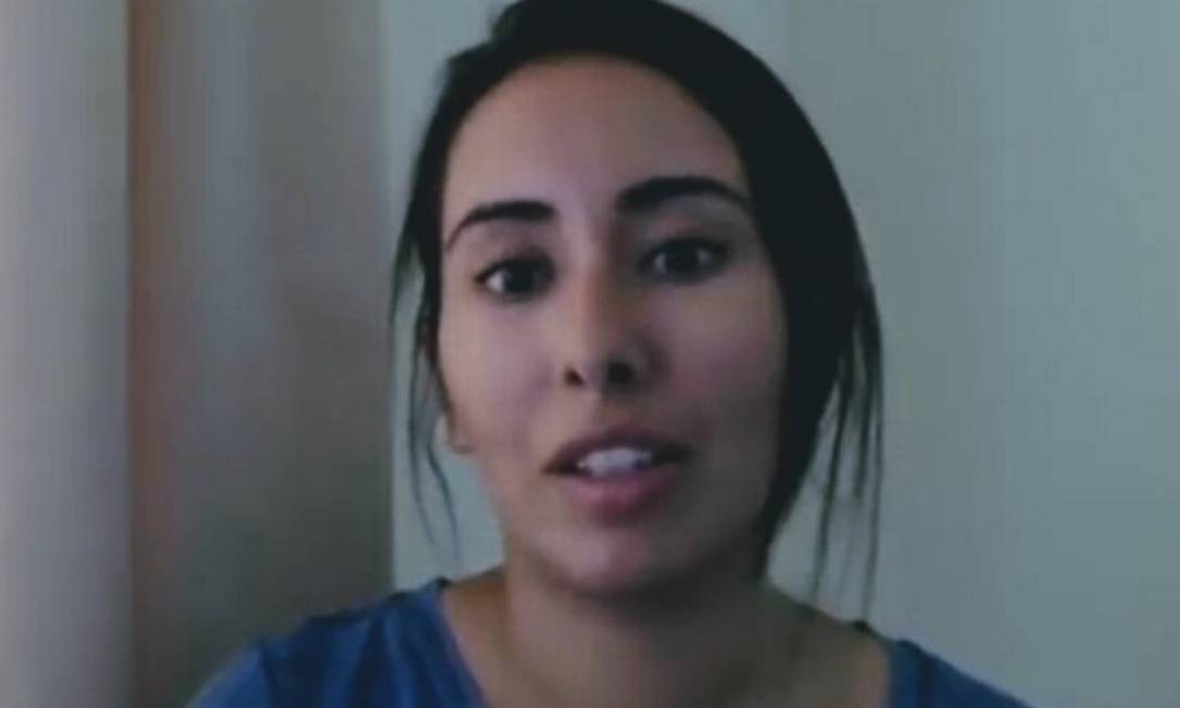 Princesa desaparecida há 3 anos diz que é refém em mansão