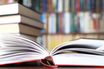 A história do livro que retornou à biblioteca 63 anos depois