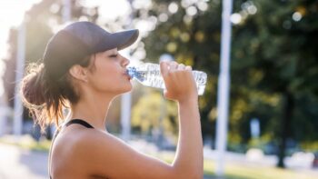 7 motivos importantes para você beber mais água