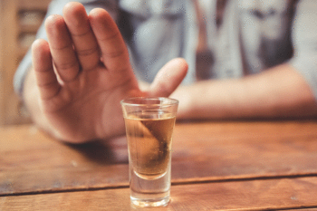 Existe um método simples para diminuir o consumo de álcool, segundo cientistas