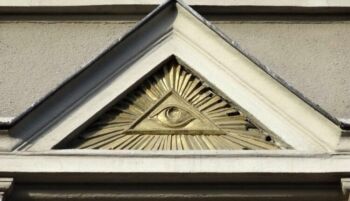 7 curiosidades sobre os Illuminati, uma das sociedades secretas mais impressionantes