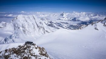 Gelo mais antigo dos Alpes preservou 10 mil anos de memória climática