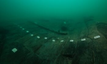 Navio de 2,2 mil anos foi descoberto naufragado no Egito