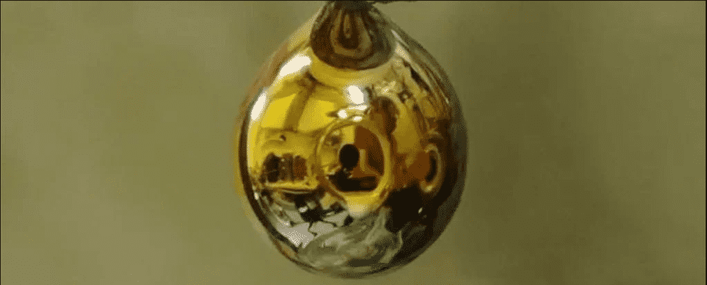 Cientistas transformaram água em metal
