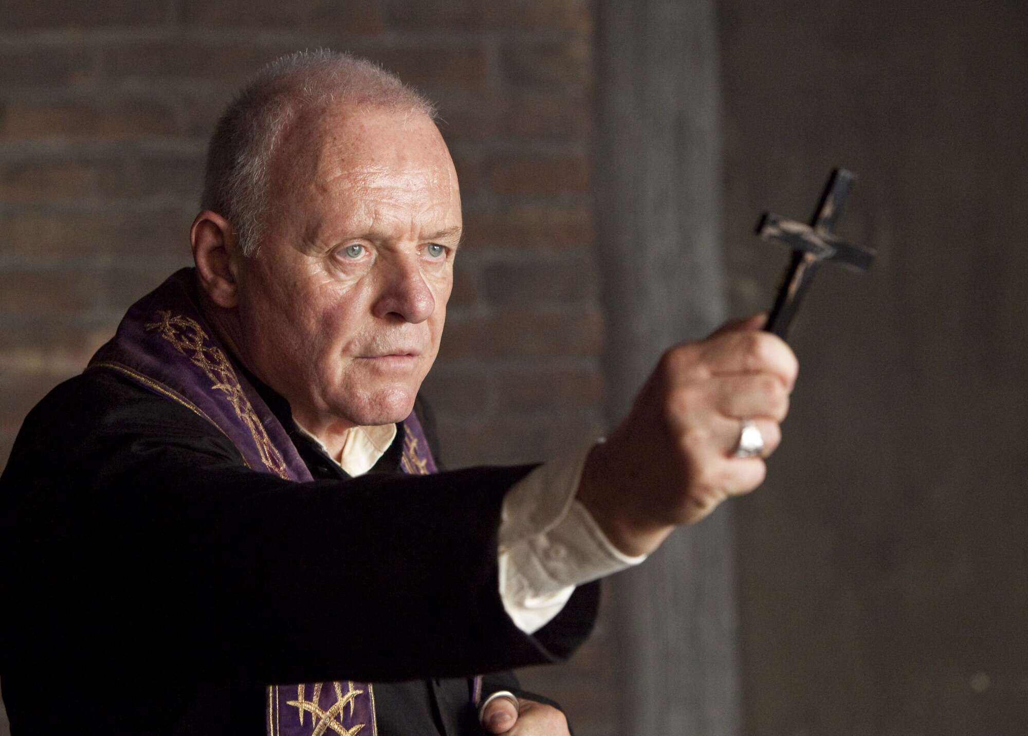 Exorcismo: saiba como funciona o ritual
