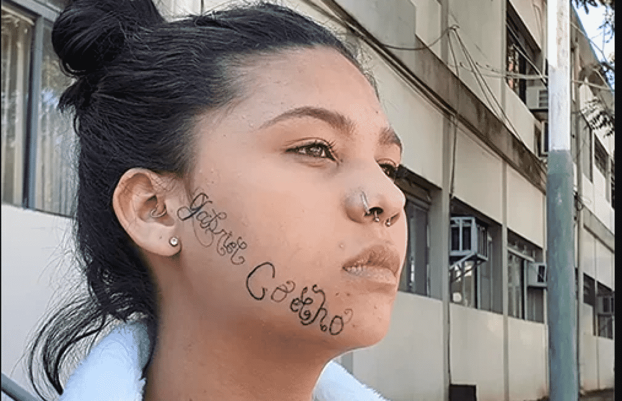 Jornalistas se oferecem para ajudar jovem com rosto tatuado por ex abusivo – Fatos Desconhecidos