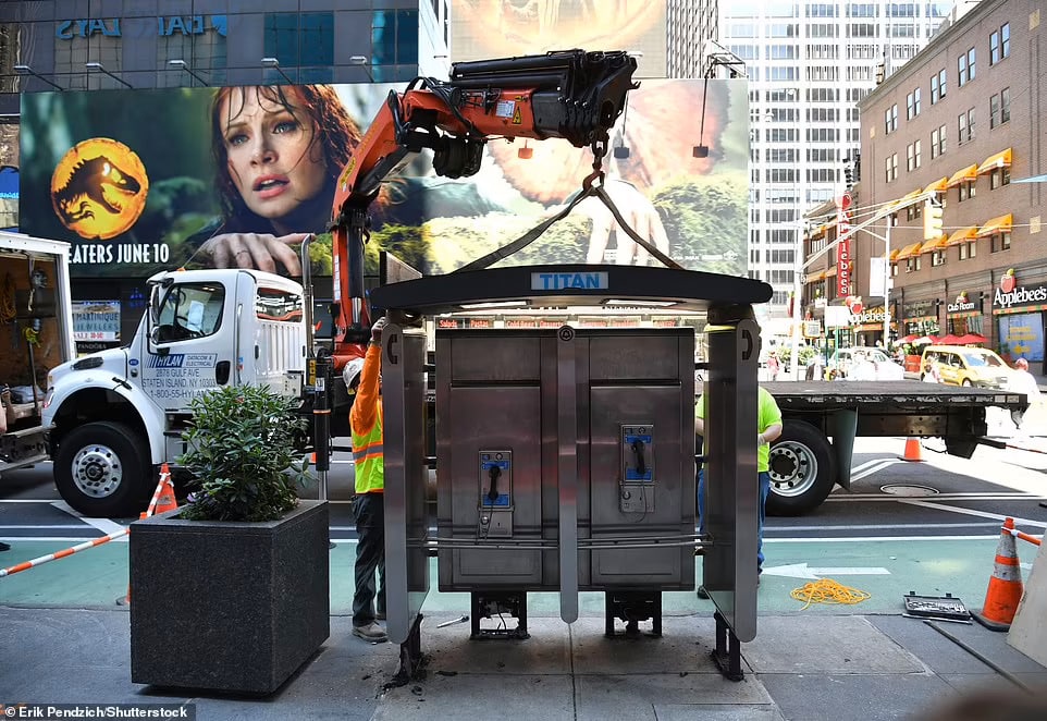 Nova York retira o último orelhão da Times Square – Fatos Desconhecidos