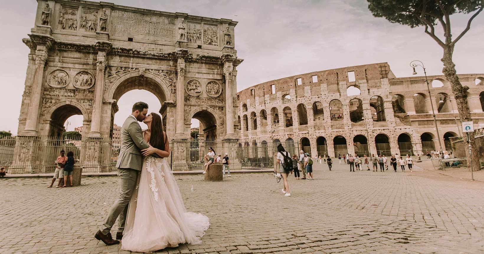 Itália oferece 2 mil euros para noivos se casarem na região de Roma – Fatos Desconhecidos
