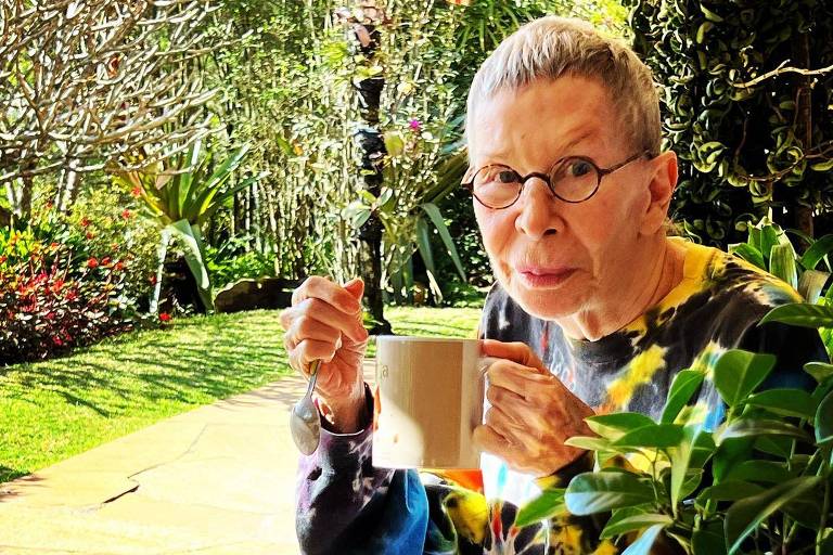 Rita Lee fala sobre tratamento de câncer