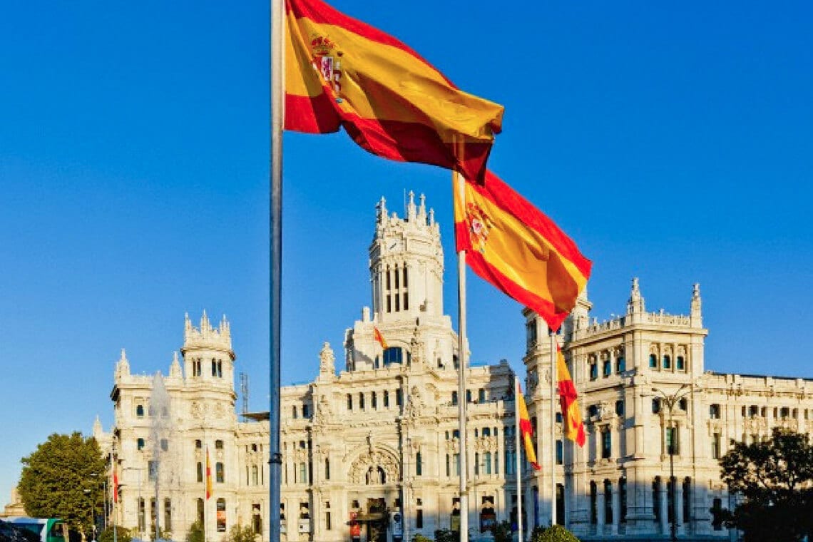 Será mais fácil trabalhar na Espanha como estrangeiro com as seguintes