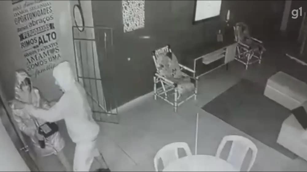 Casal decide beber durante assalto em SP e não consegue levar nada