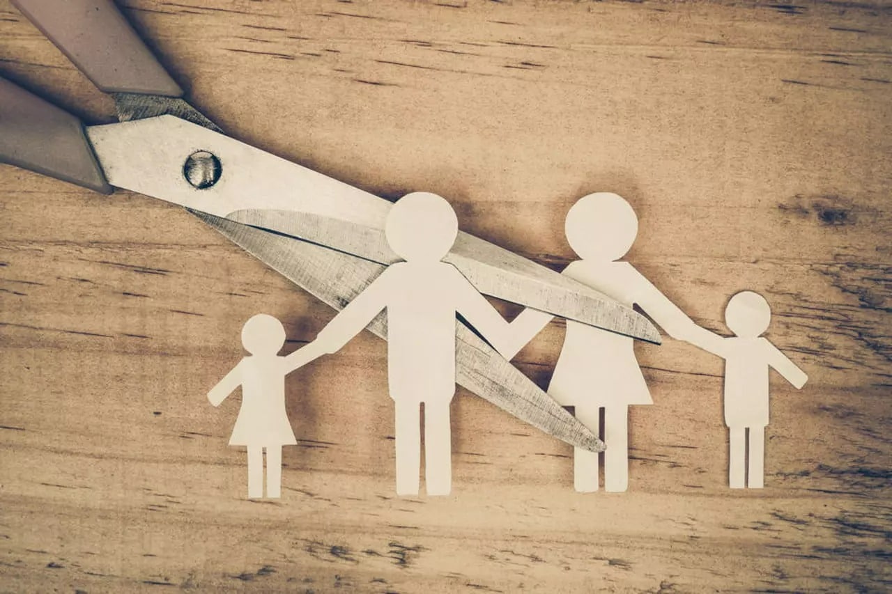 Mulher também precisa pagar pensão alimentícia?