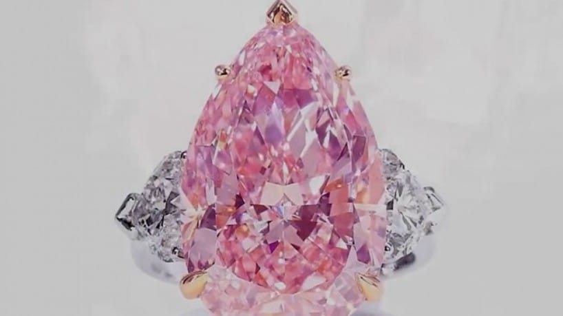 Diamante rosa é vendido por R$ 259,5 milhões com valor do quilate mais alto da história
