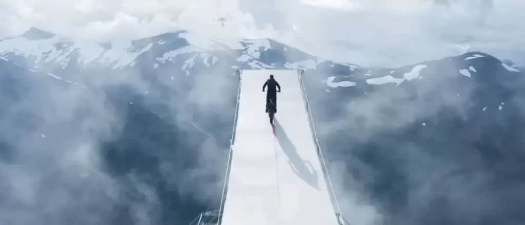 Tom Cruise compartilha bastidores do novo ‘Missão Impossível’