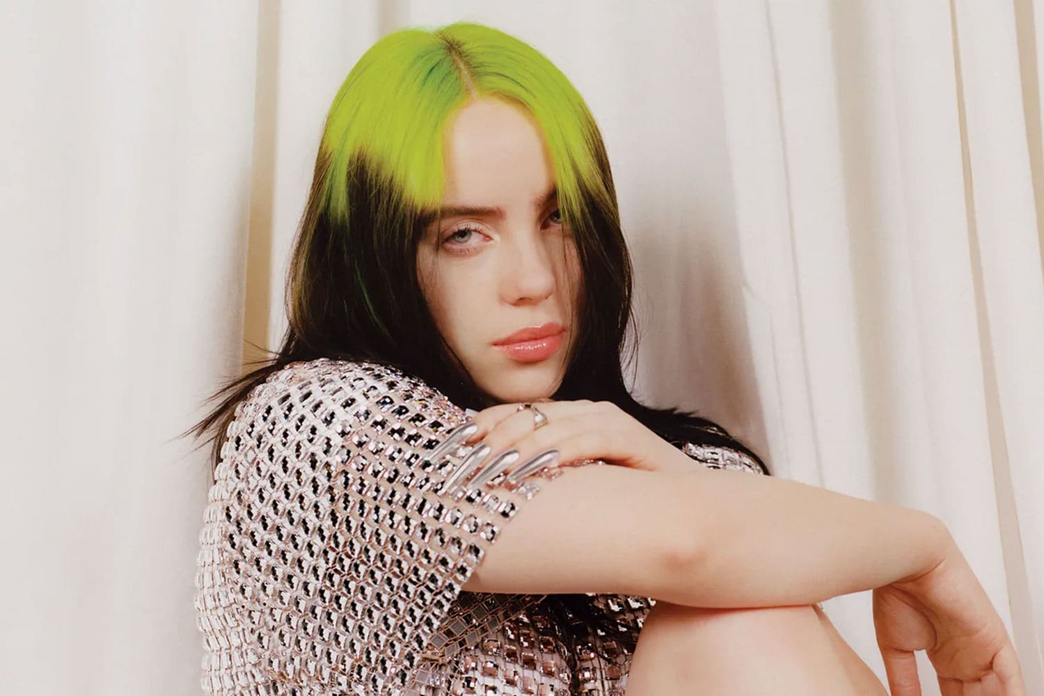 Billie Eilish Critica Obsessão Da Indústria Com Sua Aparência Se Fosse Mais Feminina As