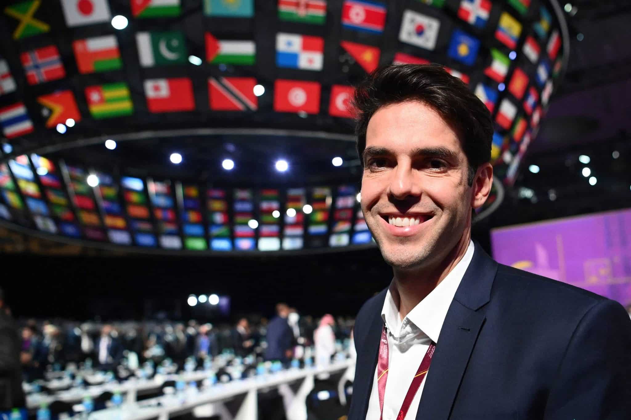 Kaká diz que muitos brasileiros não torcem pela Seleção e cita Ronaldo: “No Brasil, é só um gordo andando pela rua”