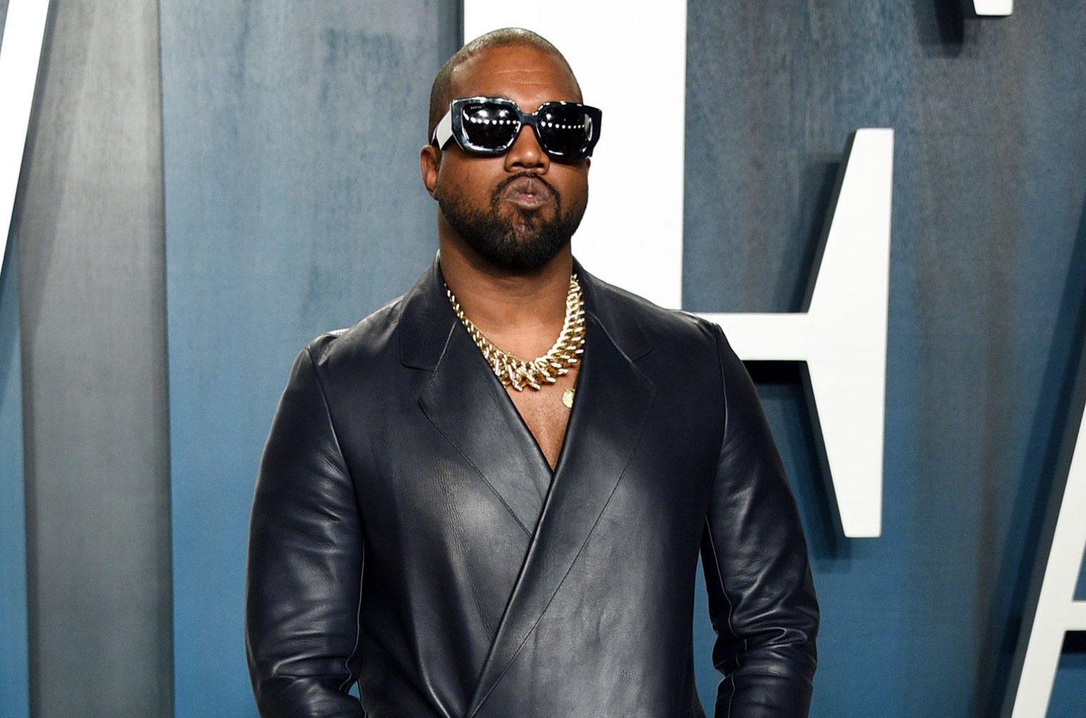 ‘Eu amo Hitler’: Kanye West intensifica sua retórica antissemita