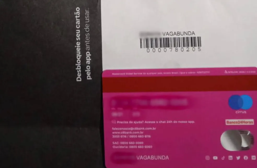 Banco identifica mulher como Vagabunda no cartão e toma processo