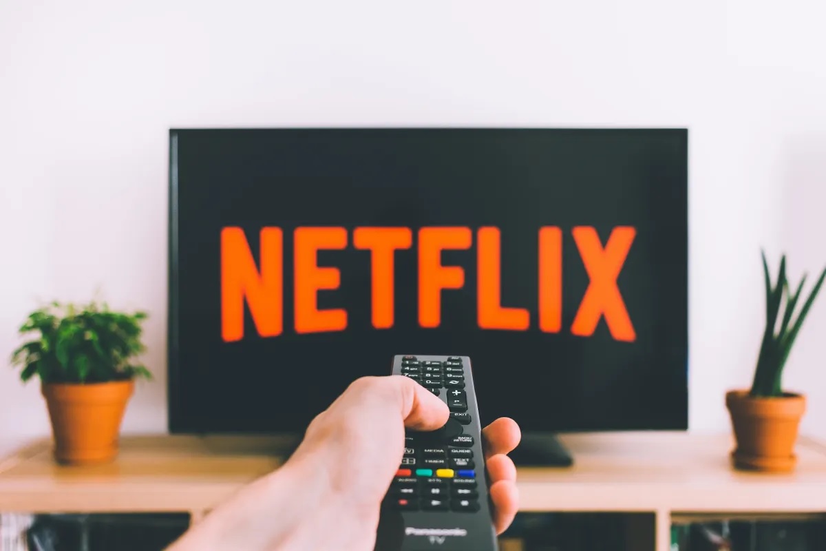 Como assinar a Netflix sem precisar usar o cartão de crédito - Olhar Digital
