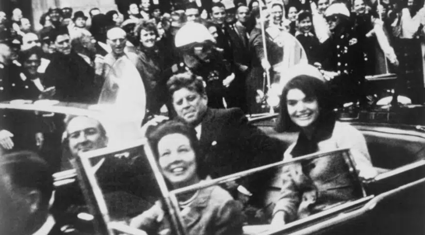Por que ainda estamos aprendendo coisas novas sobre assassinato de JFK?