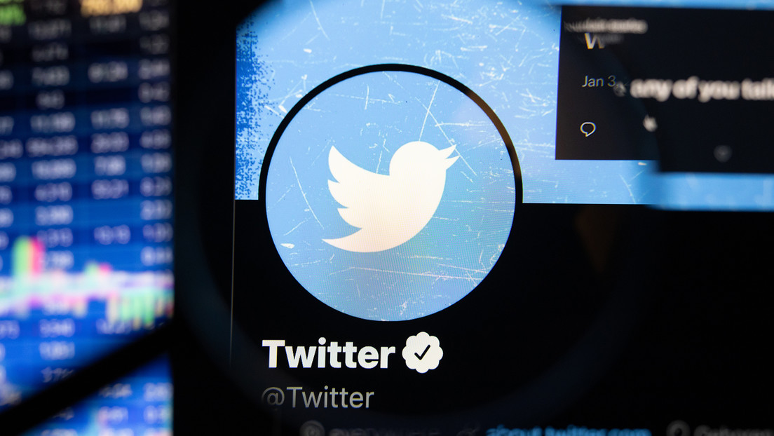 Twitter vale menos da metade do que Musk pagou há um ano Twitter vale menos da metade do que Musk pagou há um ano