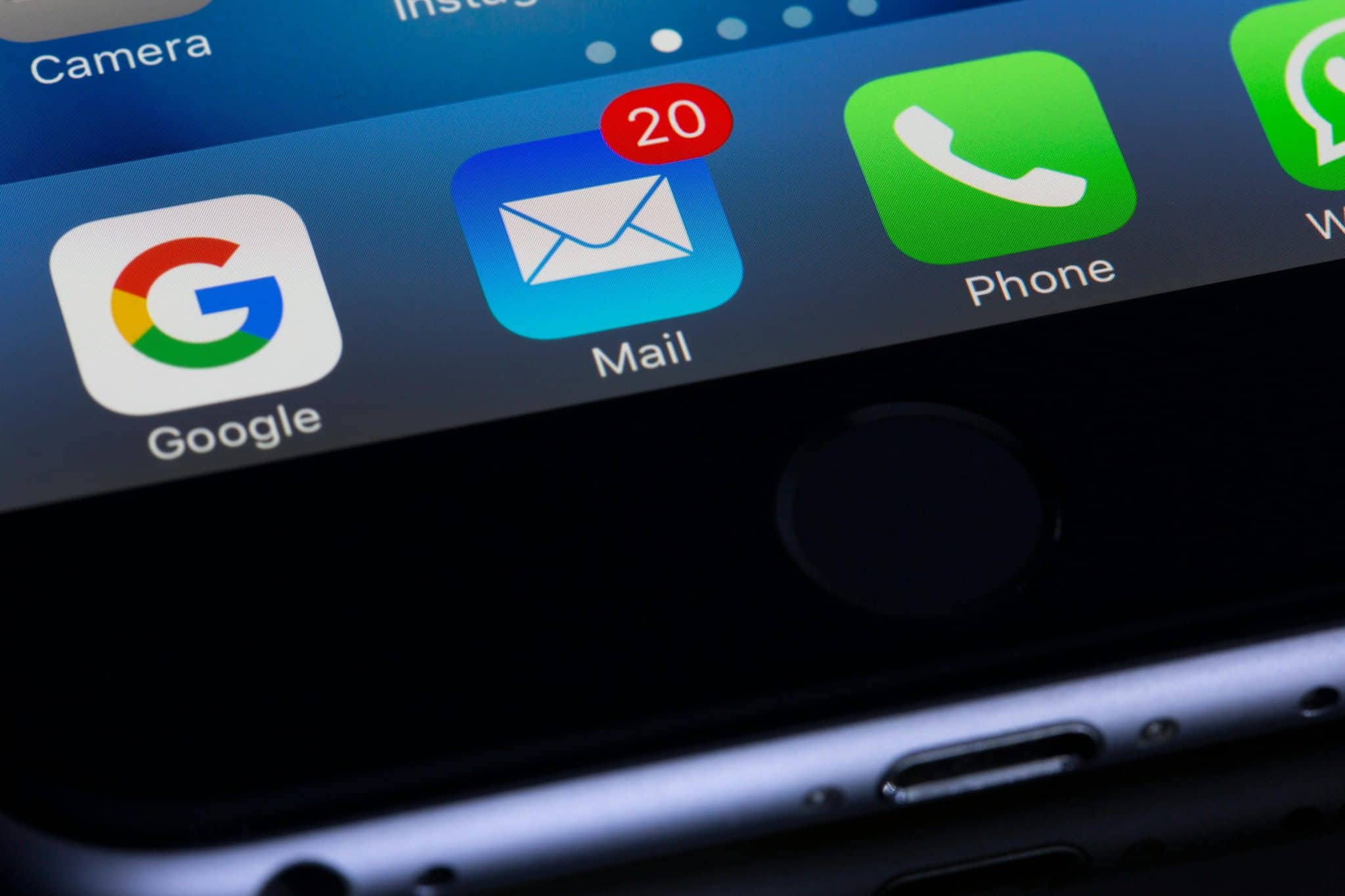 Hotmail, Yahoo e BOL: quem ainda usa esses e-mails e por que isso pode ser um problema