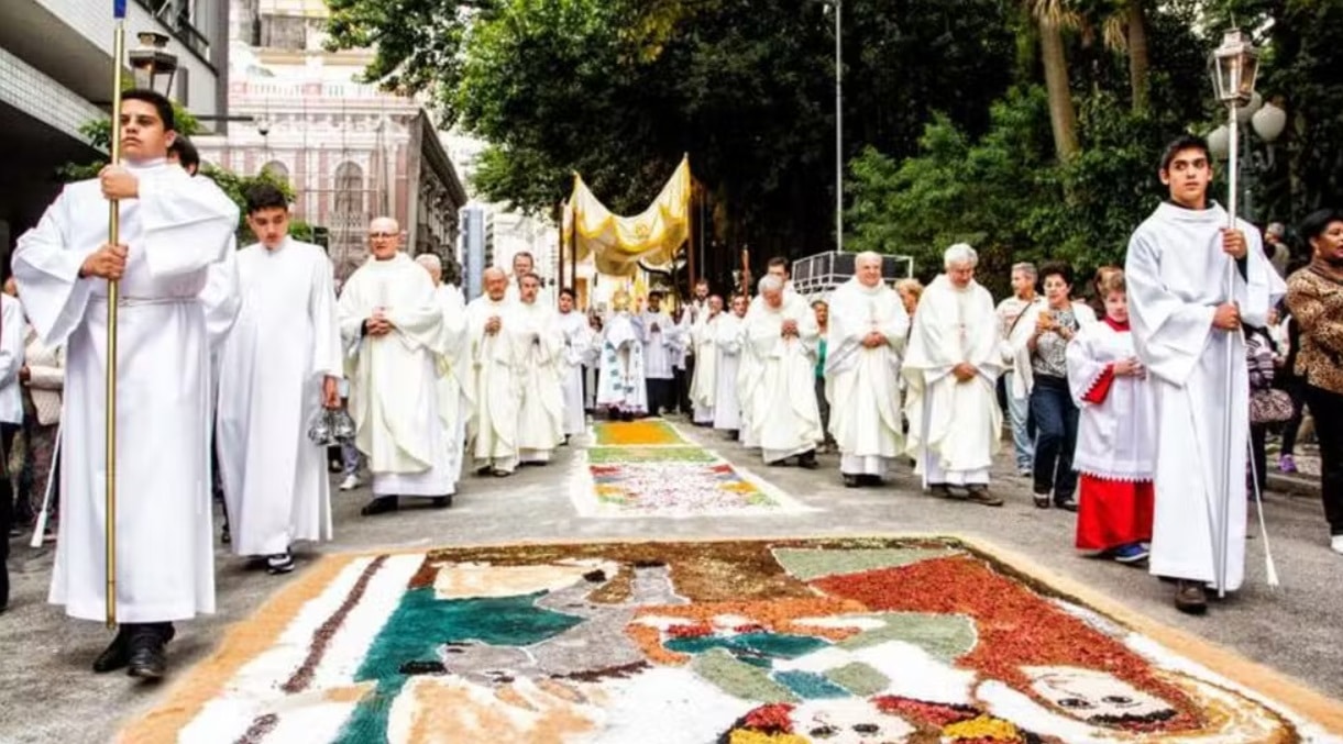 Corpus Christi é feriado ou ponto facultativo? Saiba a origem da data e como funciona no Brasil
