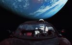 Confusão no espaço: objeto classificado como asteroide é carro de Elon Musk