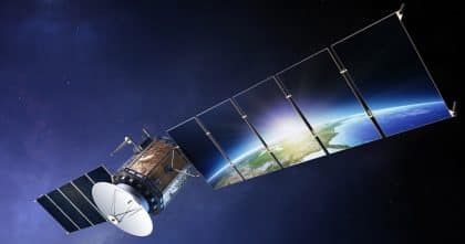 Como funciona uma usina de energia solar no espaço?