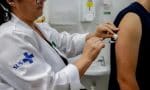 Brasil produzirá vacina contra dengue junto de empresa chinesa