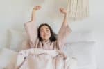 Descubra se você é feliz de acordo com seus hábitos antes de dormir